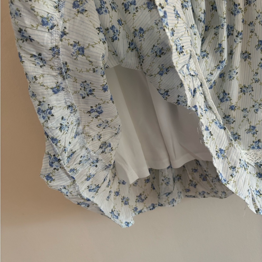 Altar'd State White and Light Blue Floral Ruffle-Shoulder Mini Dres, Size M - Picture 5 of 6